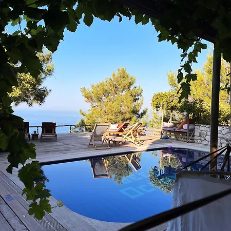 Deep Ocean Camping-adults Only Фаралия